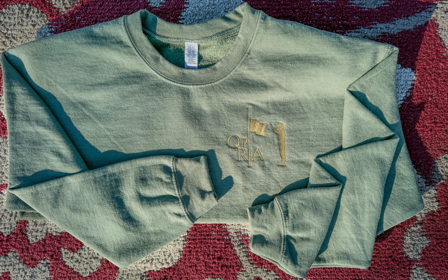 Saluting Crewneck Sweatshirt